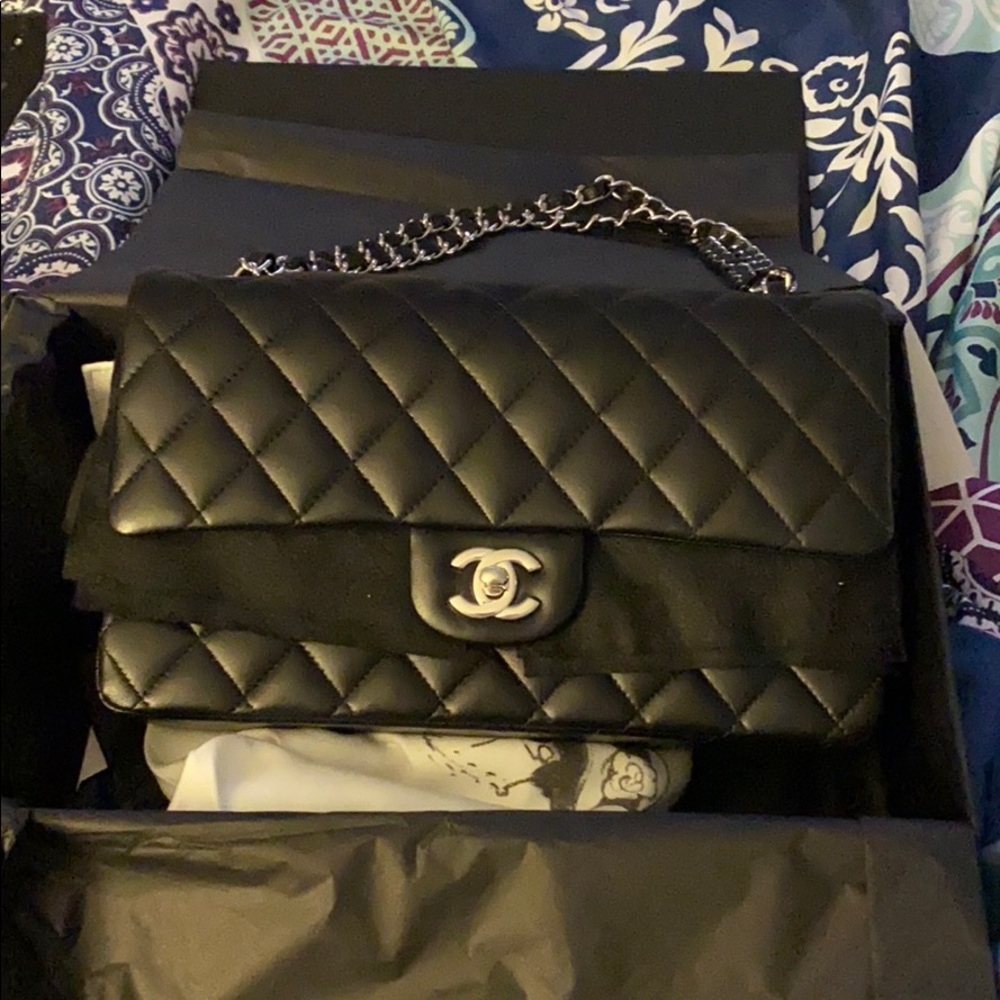 Chanel lambskin medium handbag